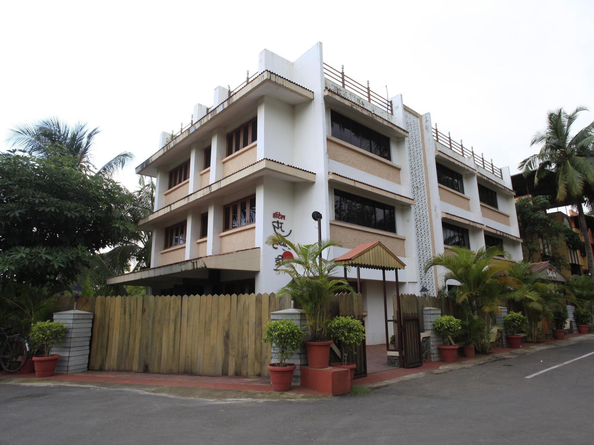 Hotel Sahyadri Alibaug Exterior foto